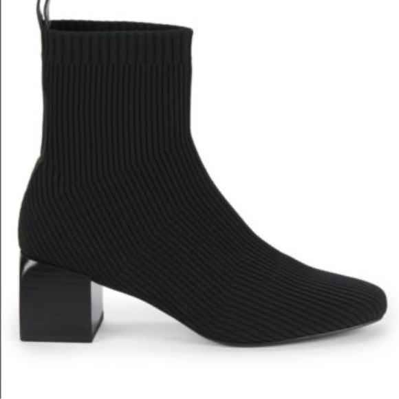 DOLCE VITA Cabe Rib-Knit Sock Booties -  excellent condition! Size 10 - Picture 4 of 12